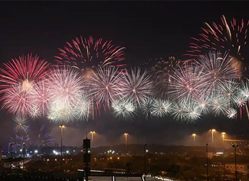 理塘县焰火晚会