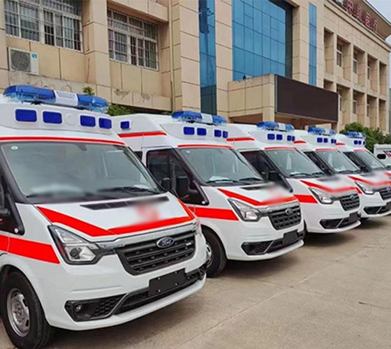 理塘县服务车队展示