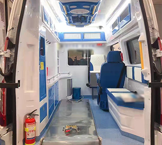 理塘县车辆内部展示